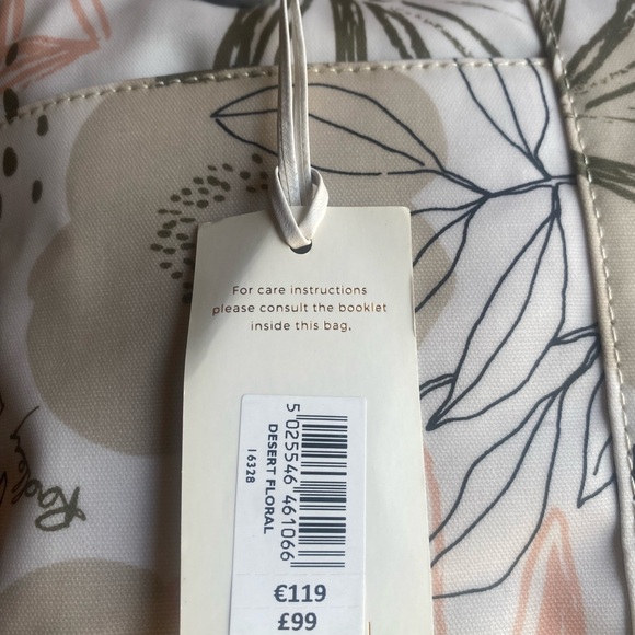 Radley London NWT get ready for spring beige Desert Floral Nylon & Leather Trim - Picture 4 of 8